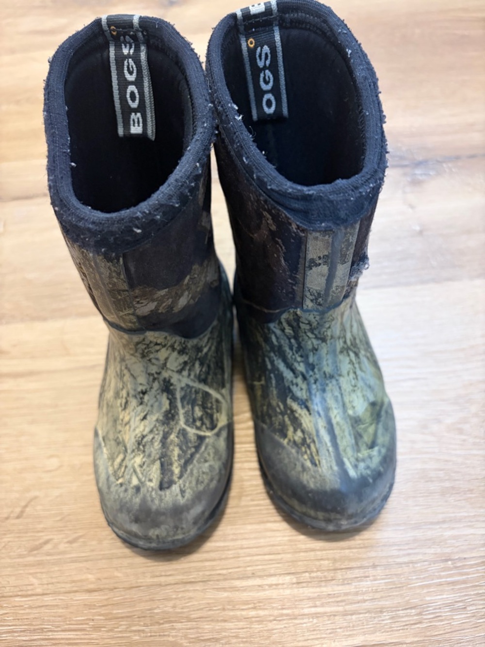 Bogs Kids' Camo Neoprene Pull-On Boots - Black and Green